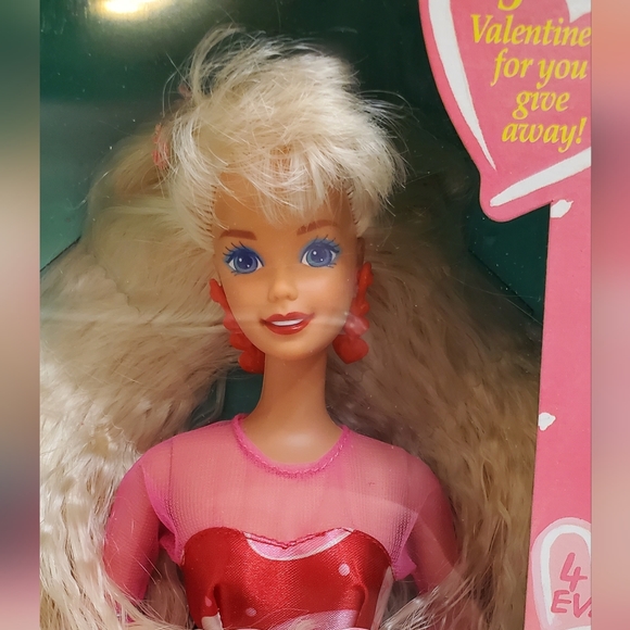 Mattel 1993 B mine Barbie Doll - Picture 2 of 4